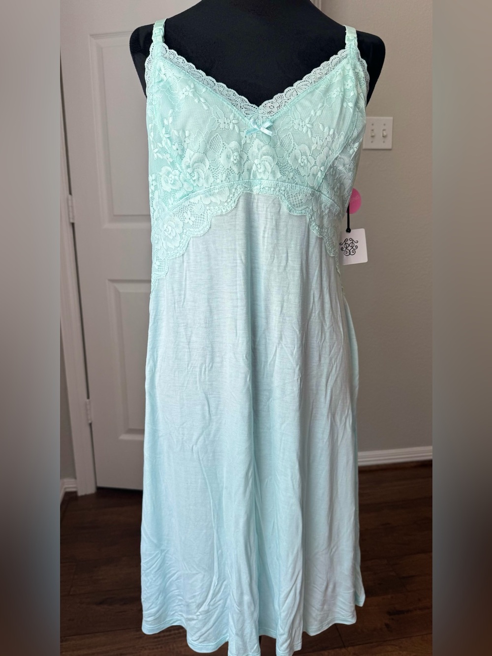 NWT Jessica Simpson Maternity Lace-Trim Sleep Chemise Light Green Mint Large